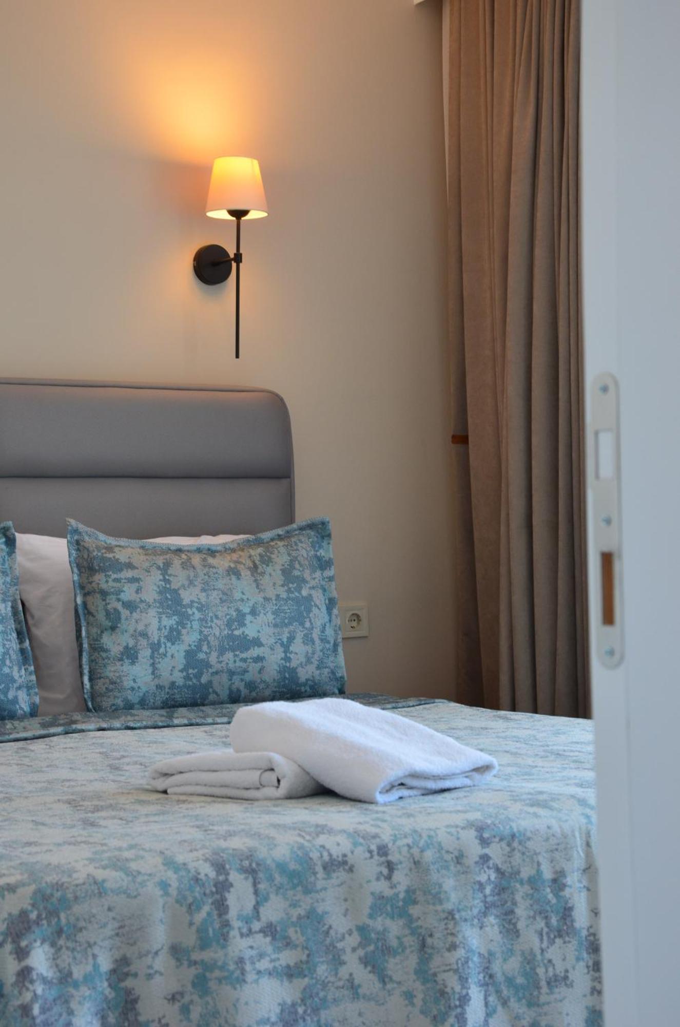 Rosy Suites Hotel Кушадасъ Екстериор снимка